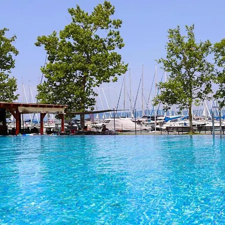 Bl Waterside 55 Апартаменты